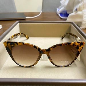 Tortoise Shell Oversized Cat Eye Sunglasses